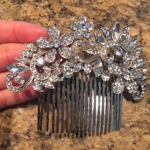 New Bridal Hair Comb. Never worn.